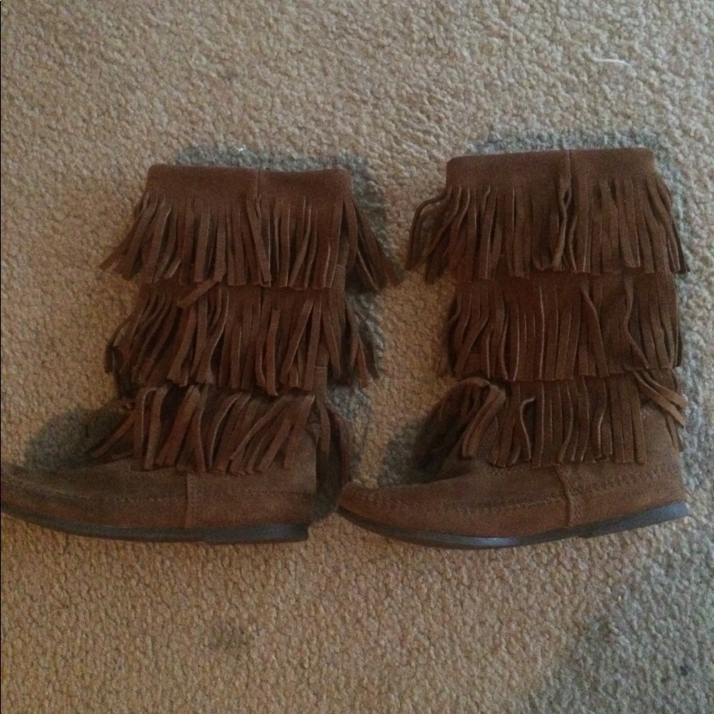 Fringed boots